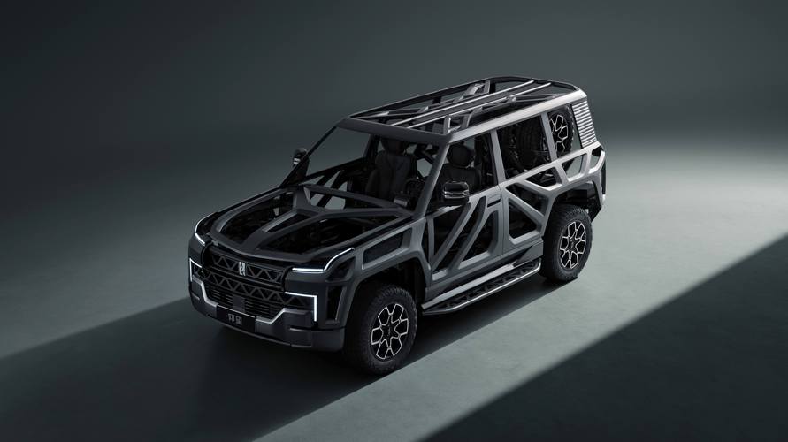 深圳宝安区玛雷振企业管理咨询仰望U8硬派越野的科技魅力，国能汽车对传统燃油车市场的冲击